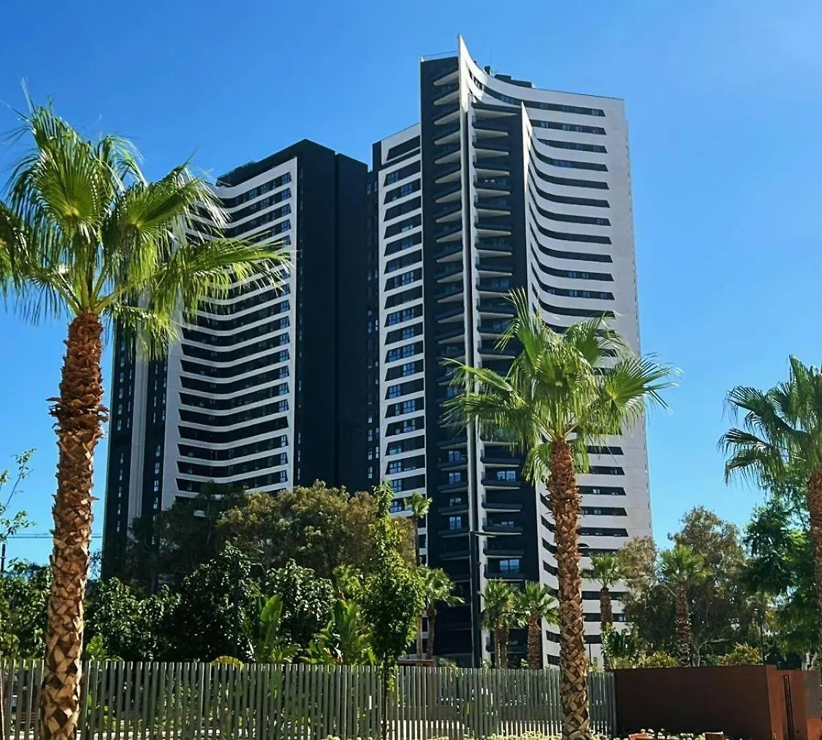 Apartament Malaga Eye Pool & Parking Free