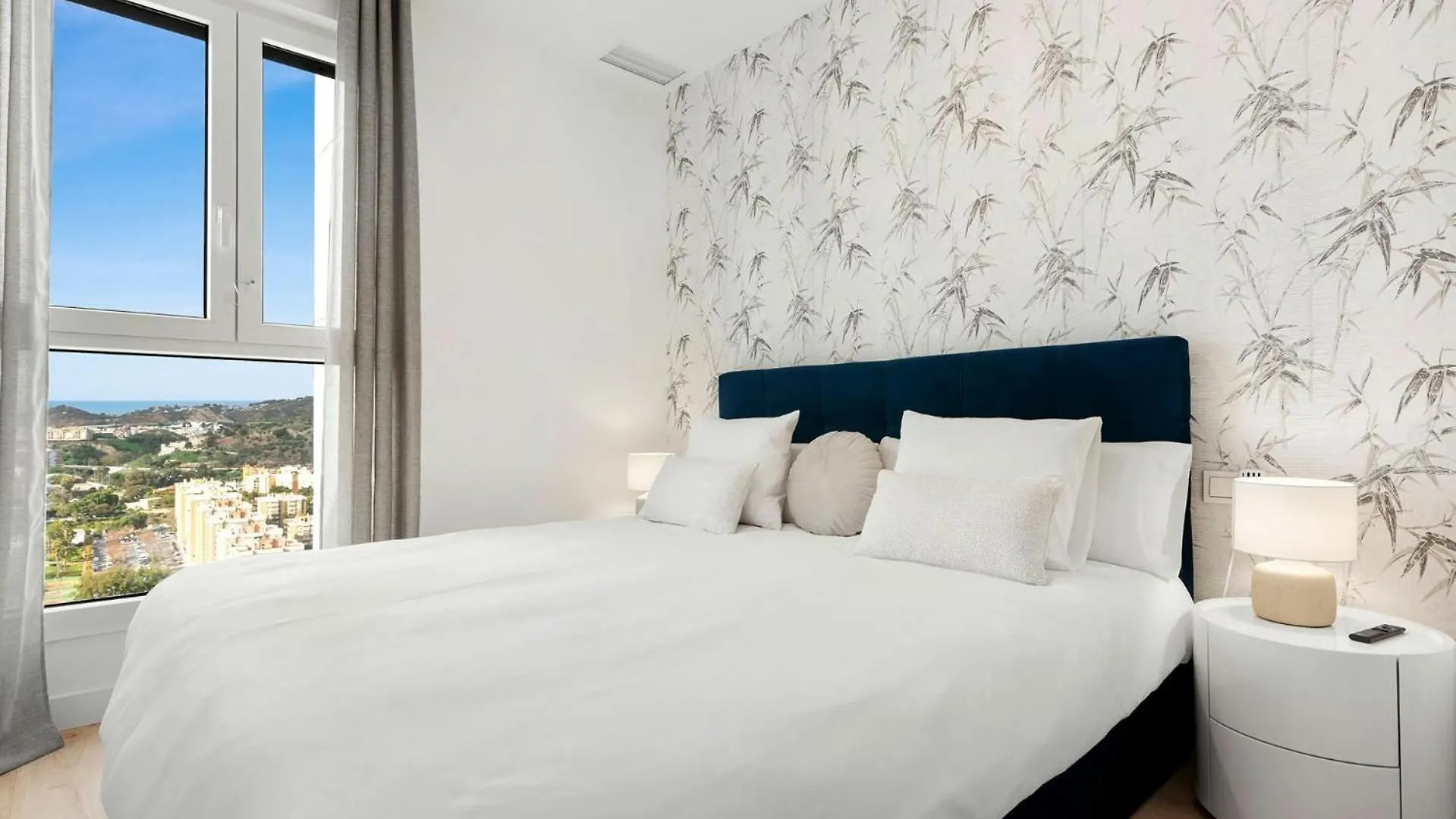 Apartament Malaga Eye Pool & Parking Free 0*,  Hiszpania