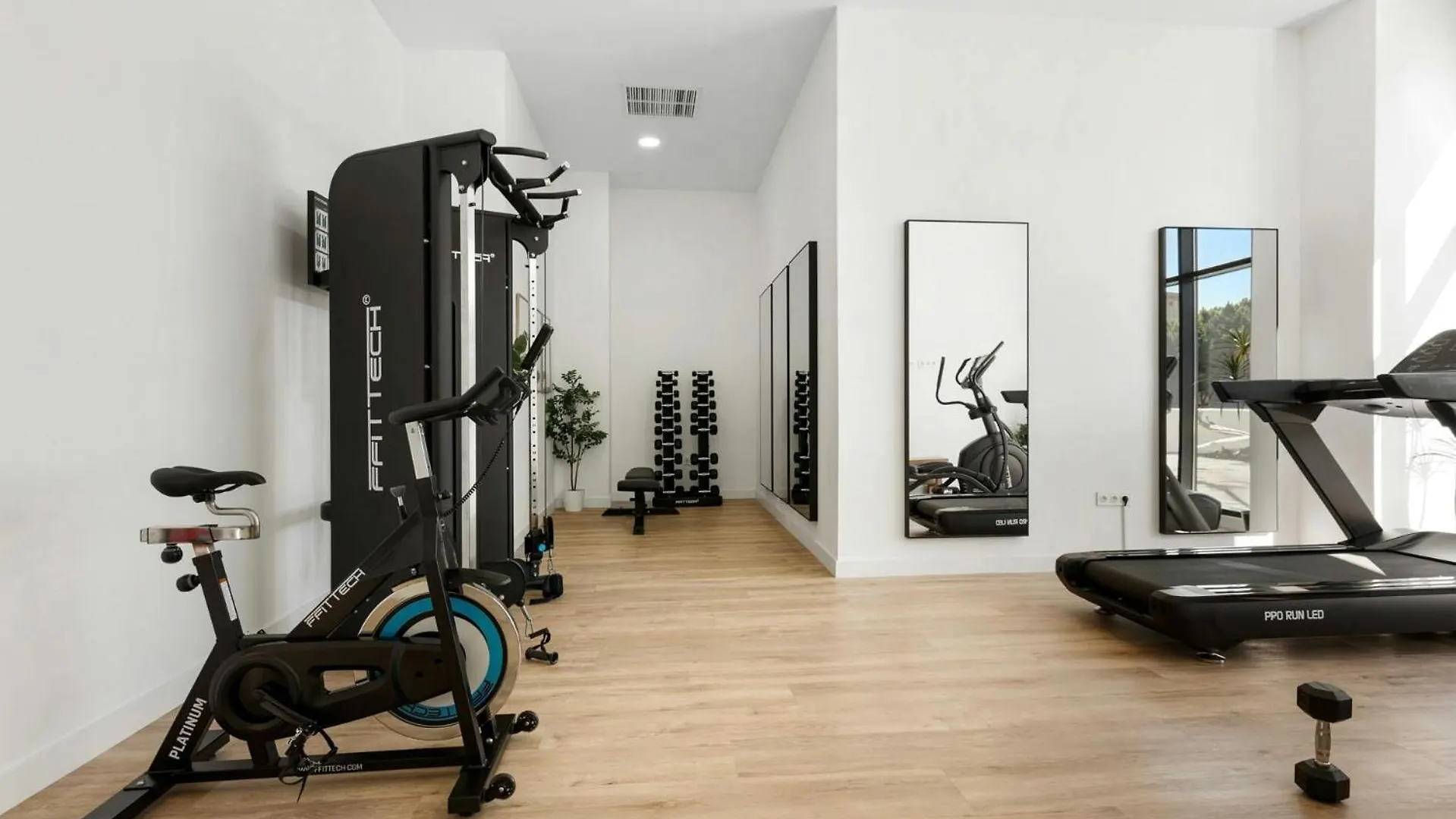 Apartament Malaga Eye Pool & Parking Free